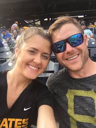 Mae Kerr (@mae_kerr)