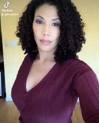 Dora Gibson (@doragibson6)