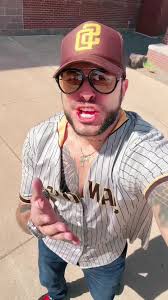 Le Gusta Mucho Julion Alvarez Y Alfredito Olivas