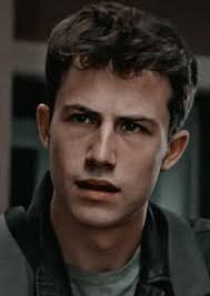 Fan Casting Miles Teller as Robin in DC