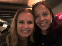 Last week, we had the honor of hosting the UNITED LATINAS Cocktail  Reception in partnership with J.P. Morgan Private Bank, bringing together  an extraordinary group of Latina leaders, trailblazers, and changemakers.  This