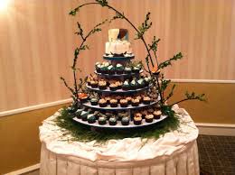 Camouflage Cupcake Tower Other Mixed Shaped Wedding Cakes Wedding Cakes With Cupcakes Wedding Cake Pinterest Fishing Wedding Cakes