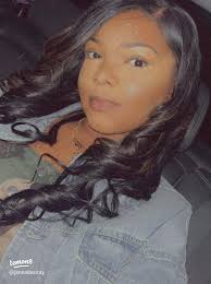 Get to Know JaneaDesiray: A Fashion and Beauty Enthusiast