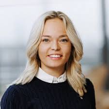 I'm excited to announce I've joined Deloitte as an Associate Analyst in the  Finance and Performance department,