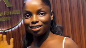 Wendy Shay Give Birth to Tracy Shay