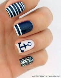 Maria rosa has been secretly and hopelessly in love with rafael, who doesn't seem to notice her. Marineras Unas De Maquillaje Arte De Unas De Gel Esmalte De Unas Blancas
