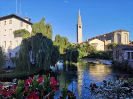 Sacile la via del teatro. Sacile Il Giardino Della Serenissima Italiani It