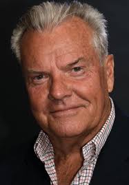 Peter Jason (born Peter Edward Ostling, July 22, 1944) was an American  character actor known for his prolific career in film and television. He  appeared in over 100 television shows and 80