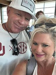 Keller Williams Mega Camp… Here We Come! I'm incredibly honored to be  invited as a panelist at the Commercial Summit tomorrow! It's been a  long-time goal of mine to share the stage