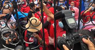 By his political enemies, such as kleptokrasi (kleptocracy) and mana 2.6. Kluster Apa Bossku Kinitrending