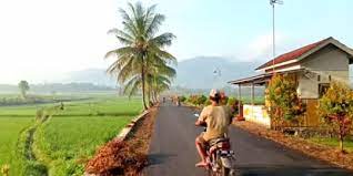 Keindahan alam dapat membuat suasana hati menjadi nyaman dan rileks. Pemandangan Alam Desa Di Banjarnegara Ini Indah Banget Potretnya Bak Lukisan Hidup Merdeka Com