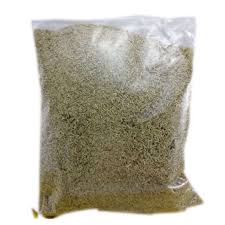 Evergreen rosemary adalah semak cemara yang menarik dengan daun seperti jarum dan bunga tanamlah tanaman rosemary secara saksama saat tanah kering untuk disentuh tetapi biarkan potong batang dengan panjang sekitar 2 inci dan pindahkan daun di bagian bawah dua pertiga dari. Daun Rosemary Kering 250g 500g 1 Kg Rosemary Leaves Dried Shopee Indonesia