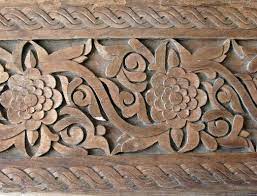 Di bawah ini ada beberapa gambar burung yang sering digambar menjadi objek atau motif baik pada ukiran kayu maupun motif batik di. Gambar Ukiran Kayu Flora Dan Fauna