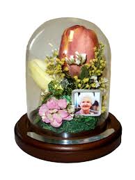 Resin is a great way to preserve different things. 10 Funeral Flower Keepsakes Ideas Funeral Flowers How To Preserve Flowers Funeral