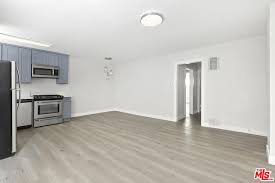 Hello, i have room for rent in visconti apartments in downtown. 89 2 Bedroom Apartments For Rent In Burbank Ca Westside Rentals