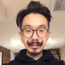 他被罵的重點根本不是單不單身就整天強調自己喜歡肥宅結果根本雙標雖然正常人不會喜歡肥宅啦不過就是一個做作女