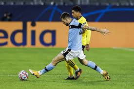 22 yaşına kadar acerbi, serie b kulübü reggina tarafından satın alınmadan önce sadece i̇talyan futbolunun alt kademelerinde. Lazio Defender Francesco Acerbi Fit Enough To Start Against Roma This Week The Laziali