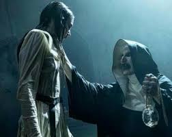 La nonne relate les origines du personnage. La Nonne 2018 Aux Origines Du Demon De Conjuring En Blu Ray Dvd Et Vod