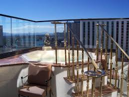 Golden Nugget S Penthouse Suite Comes With A Balcony Hot Tub Las Vegas Suites Vegas Hotel Rooms Golden Nugget Hotel Las Vegas