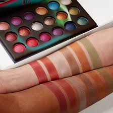 Bh Cosmetics New Aurora Lights Eye Shadow Palette Is Just 18 For 18 Shades Eyeshadow Baked Eyeshadow Eyeshadow Palette