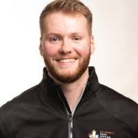 Kari Breen's Instagram, Twitter & Facebook