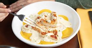 Mushroom Ravioli With Grilled Chicken And Alfredo Sauce Mushroom Ravioli Grilled Chicken Homemade Soup