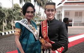 Maybe you would like to learn more about one of these? 34 Pakaian Adat Beserta Nama Dan Asal Provinsinya Di Indonesia