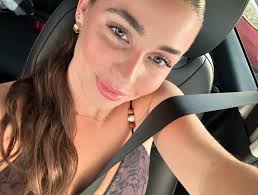 Carson Fanning's Instagram, Twitter & Facebook