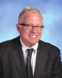 Andrea Woodford's Instagram, Twitter & Facebook