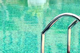 Probleme D Eau Coloree Conseils D Entretien De La Piscine Hydrapro