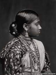 In Pictures Indian Women Through The Ages Vintage Indian Fashion Indian Women Vintage Portraits
