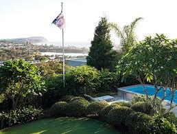 Michael Cooke Garden Design Sydney Garden Designer In 2020 Sydney Gardens Garden Design Urban Garden