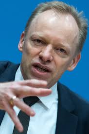 Ifo-Chef Fuest: Rückzug aus der Weltwirtschaft ist keine Lösung