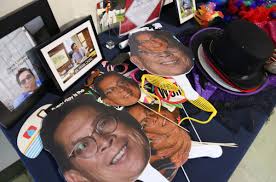 Hundreds salute Frank Chong