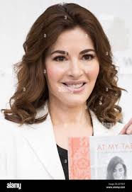 Phil lawson hi-res stock photography and images