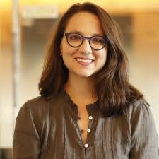 Melanie Dunbar's Instagram, Twitter & Facebook