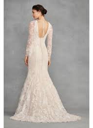 Launched in february 2011, vera wang white is a line created by iconic bridal designer vera wang, exclusively for david's bridal stores. White By Vera Wang Lace Bell Petite Wedding Dress David S Bridal Petite Wedding Dress Lace Wedding Dress With Sleeves Vera Wang Wedding Gowns