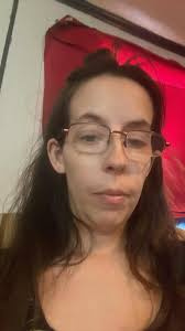 Her name is Hillary cramer or Hillary Thompson or Hillary Hendricks you do  not want to date her because she will leave you and go back to her ex's and  will not