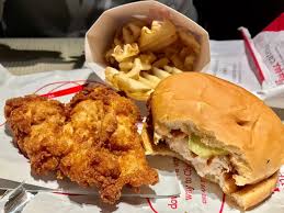The company was founded by deeply religious southerners, and the restaurants are closed on sunday. Chick Fil A Chicago 30 E Chicago Ave Near North Side Menu Preise Tripadvisor