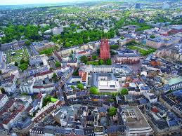 ˈviːsˌbaːdn̩ (listen)) is a city in central western germany and the capital of the federal state of hesse. Erasmus Experience In Wiesbaden Germany By Horatiu Erasmus Experience Wiesbaden