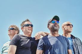 Hootie and the blowfish performs let her cry with willie nelson at the farm aid concert in louisville, kentucky on october 1st, 1995. Hootie The Blowfish Great American Rock Band Yes Really The New York Times