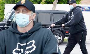 Le blanc is located near the cities of civic center little tokyo, sanford, dockweiler, windsor hills, and august f haw. Matt Leblanc Cuts A Casual Figure As He Stocks Up On Groceries In Los Angeles Ahead Of The Weekend Daily Mail Online