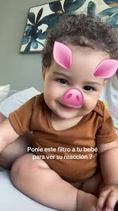 A este cerdito le pasa todo lo contrario y es que todo el día quiere andar  tragando 😂😂😂😂 cuanto del 1 al 10 para este cerdito bello? #babylove  #babyboy #bebe