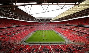 Der ursprüngliche anlass zum bau des wembley stadions war die kolonialausstellung, die british empire informationen zum wembley stadion: Em 2021 Wembley Stadion London Mit 90 652 Sitzplatzen