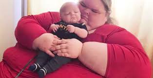 This is information both amy and chris have slipped on various social media platforms. 1000 Lb Sisters Amy Slaton Ready For Sister Tammy S Funeral Their Mother Reserved Two Plots For Her Burial