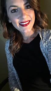 🤨I don't care how beautiful you may be,how yellow your thighs may be,how  yummy your lips may be🤞when my girl appears you'll gonna step back🤞❤️