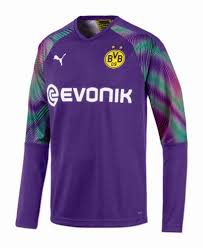 4.2 out of 5 stars 26. Borussia Dortmund Kit History Football Kit Archive