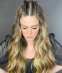 Jul 14, 2021 · acconciature capelli ricci semplici. Acconciature Capelli Semplici Pettinature In 5 Minuti Amica