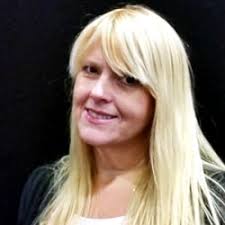 Karie Burt's Instagram, Twitter & Facebook