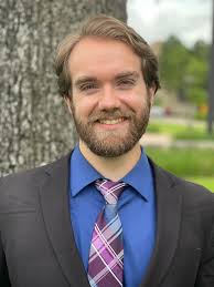 Aaron Oberlander's Instagram, Twitter & Facebook